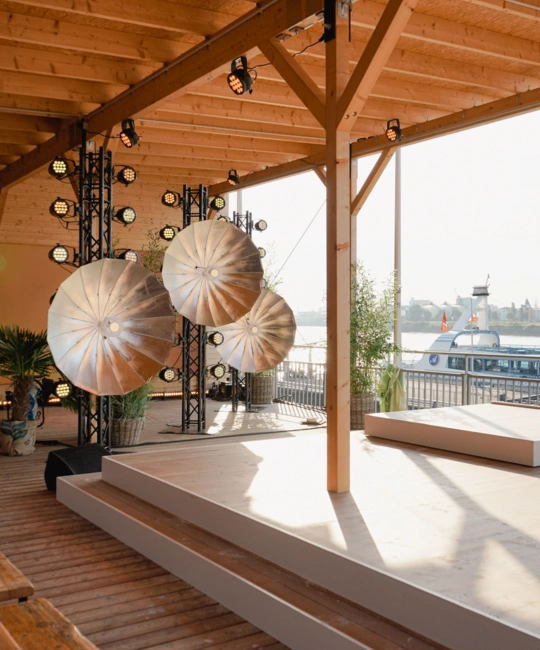 Sonnendeck-Fernsehgarten--06