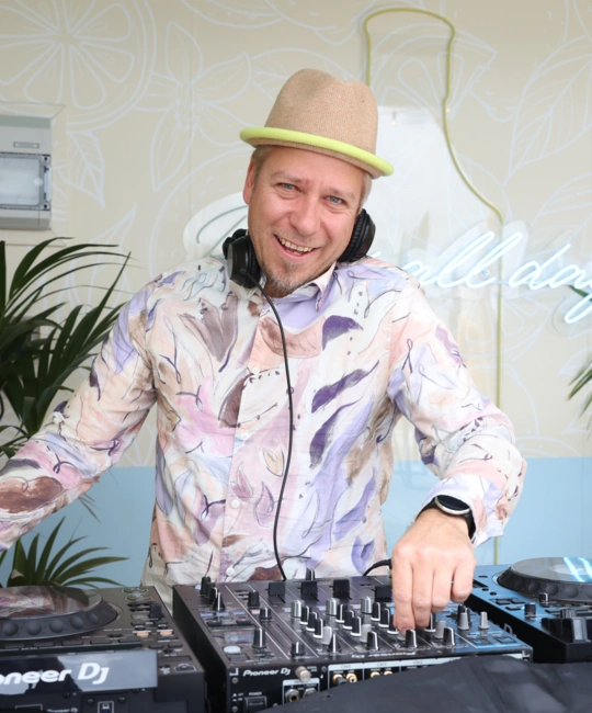 DJ MattNautique _Sonnendeck Opening DJ MattNautique _Sonnendeck Opening
